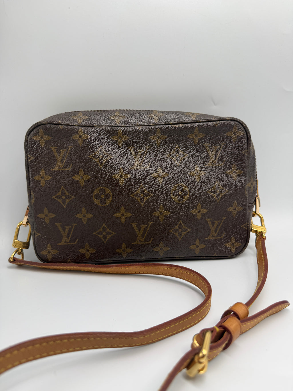 Louis Vuitton Vintage Trousse Toilette 23 in Monogram Canvas