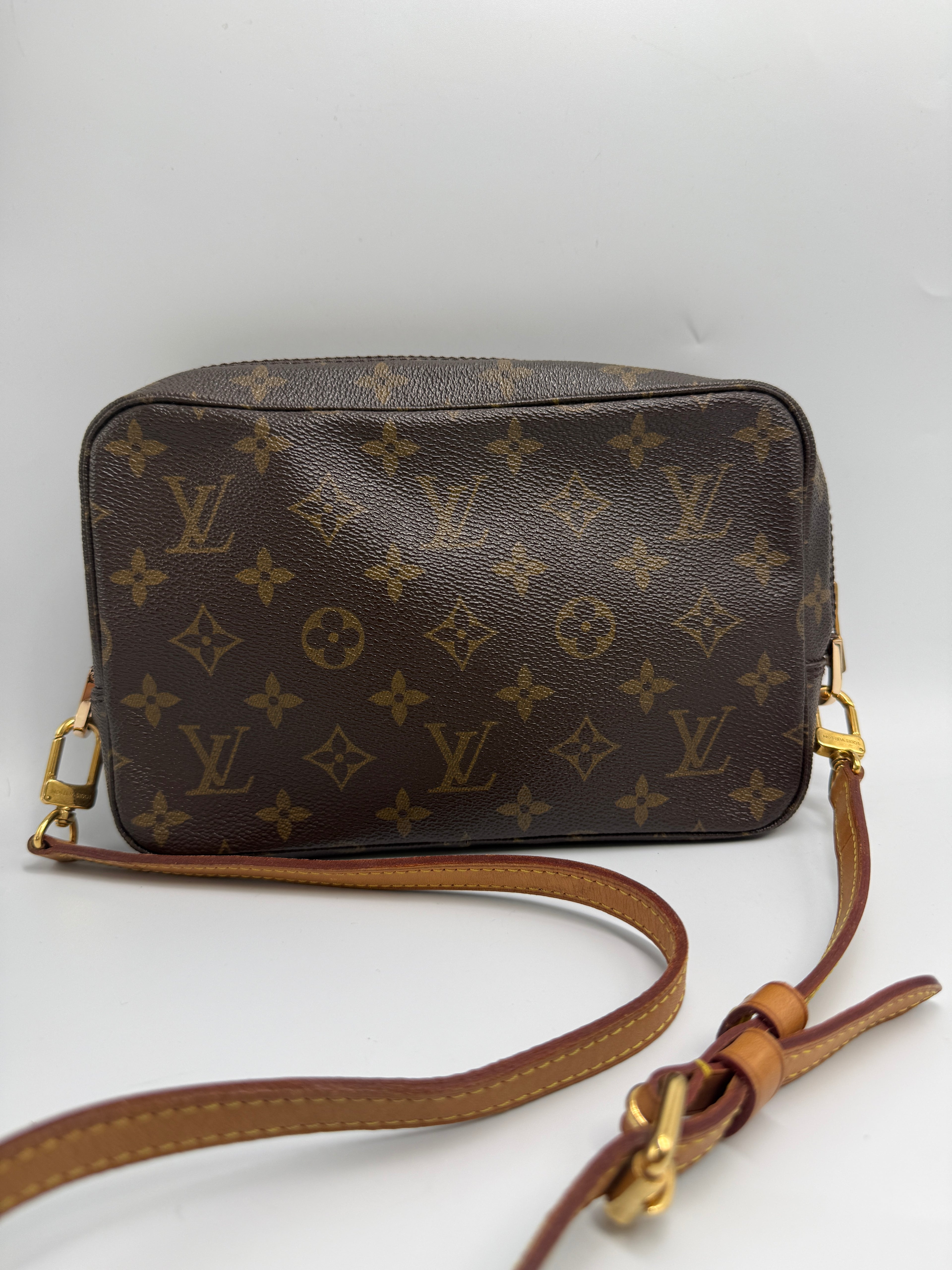 Louis Vuitton Vintage Trousse Toilette 23 in Monogram Canvas