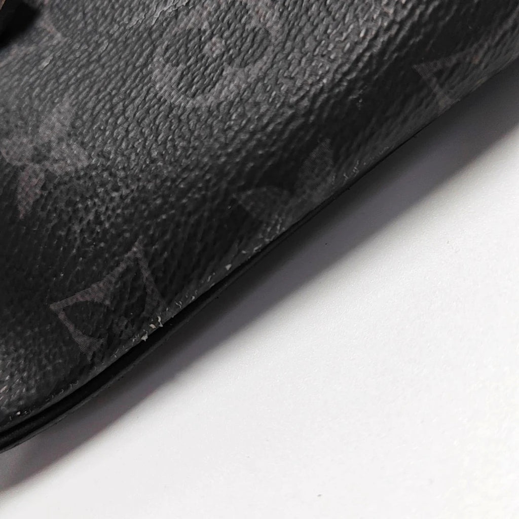 LV Men's Discovery Bumbag