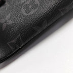 LV Men's Discovery Bumbag