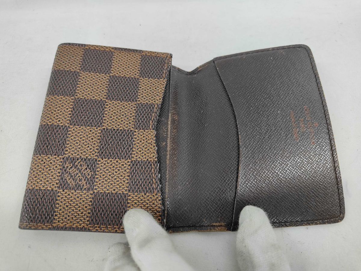 Louis Vuitton Damier Ebene Card Holder