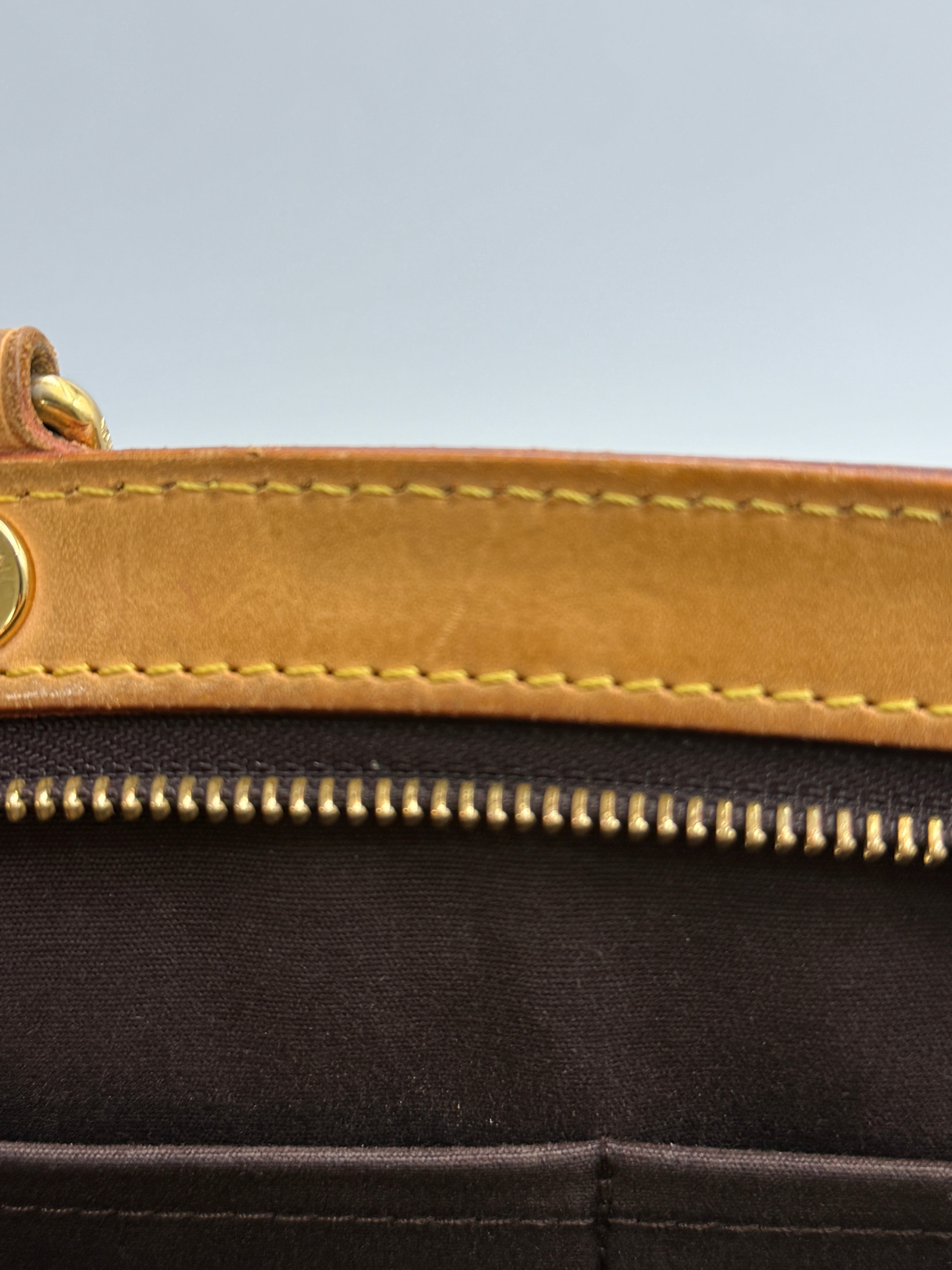 Louis Vuitton ( 2011 ) Brea MM Monogram Vernis Leather Bag – Burgundy