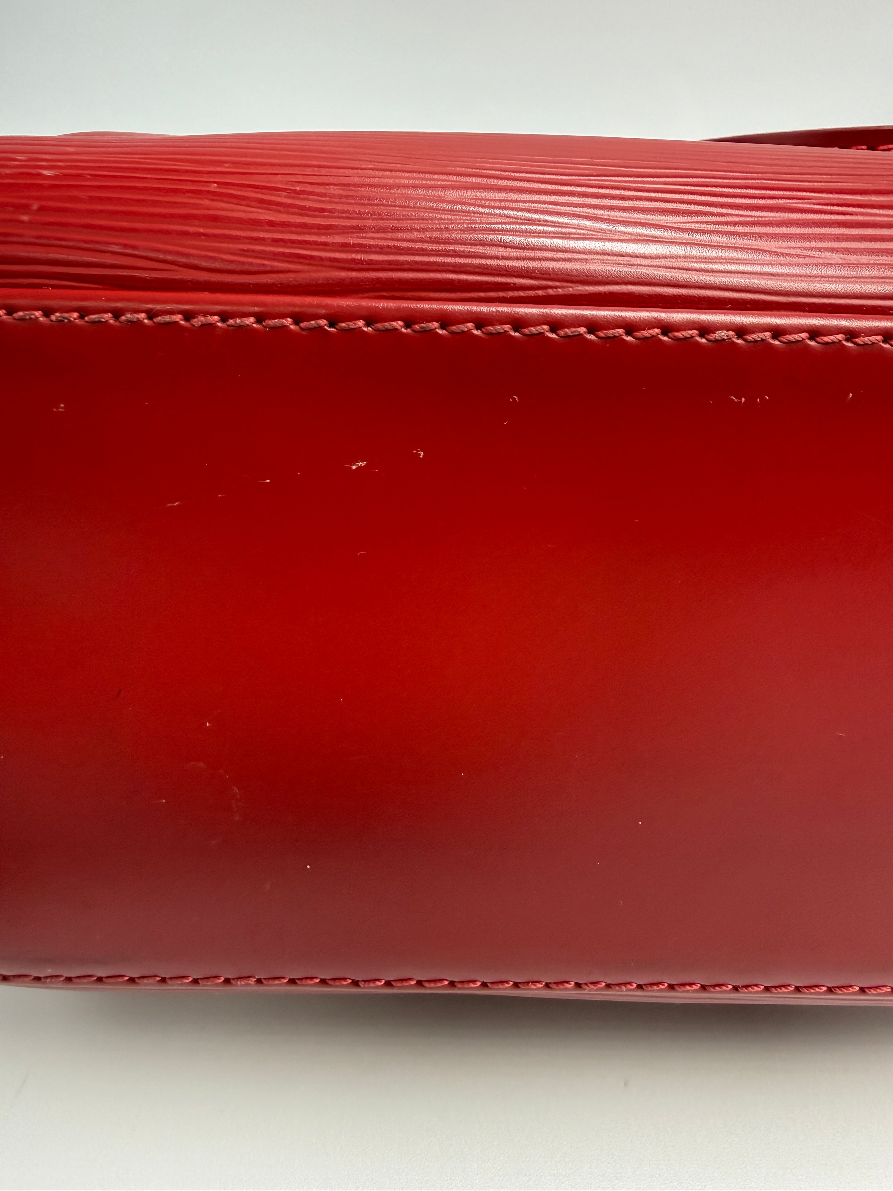 Louis Vuitton Vintage Pont Neuf PM in Castilian Red Epi Leather