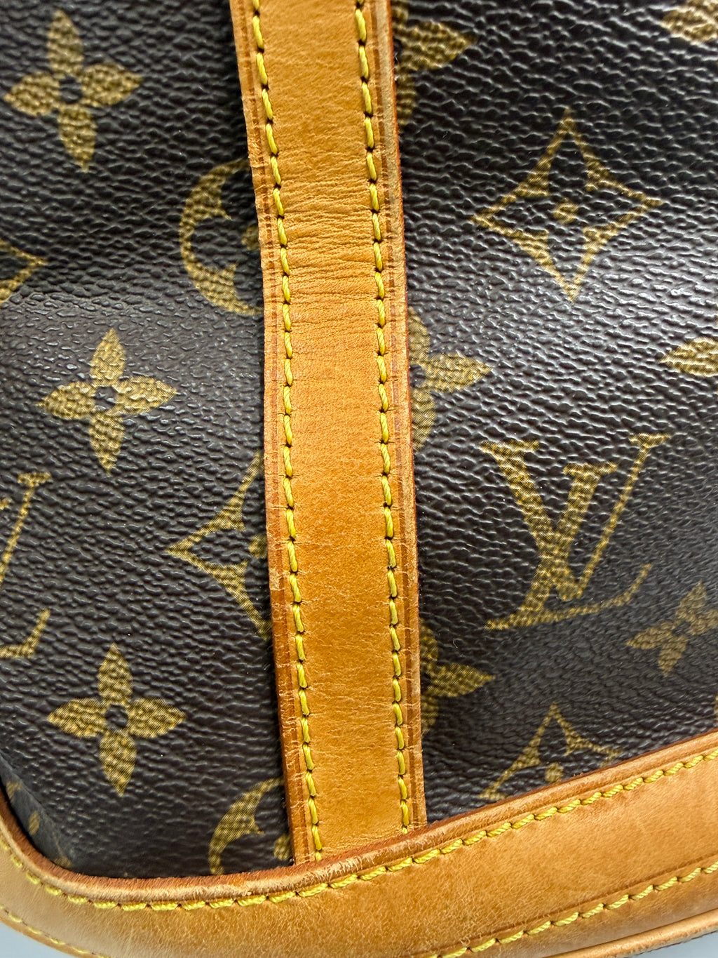Louis Vuitton Vintage Bucket GM (Vavin/Bucket 27) in Monogram Canvas