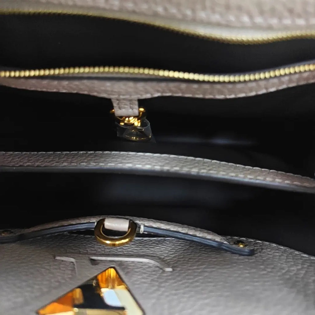 Louis Vuitton Capucines MM