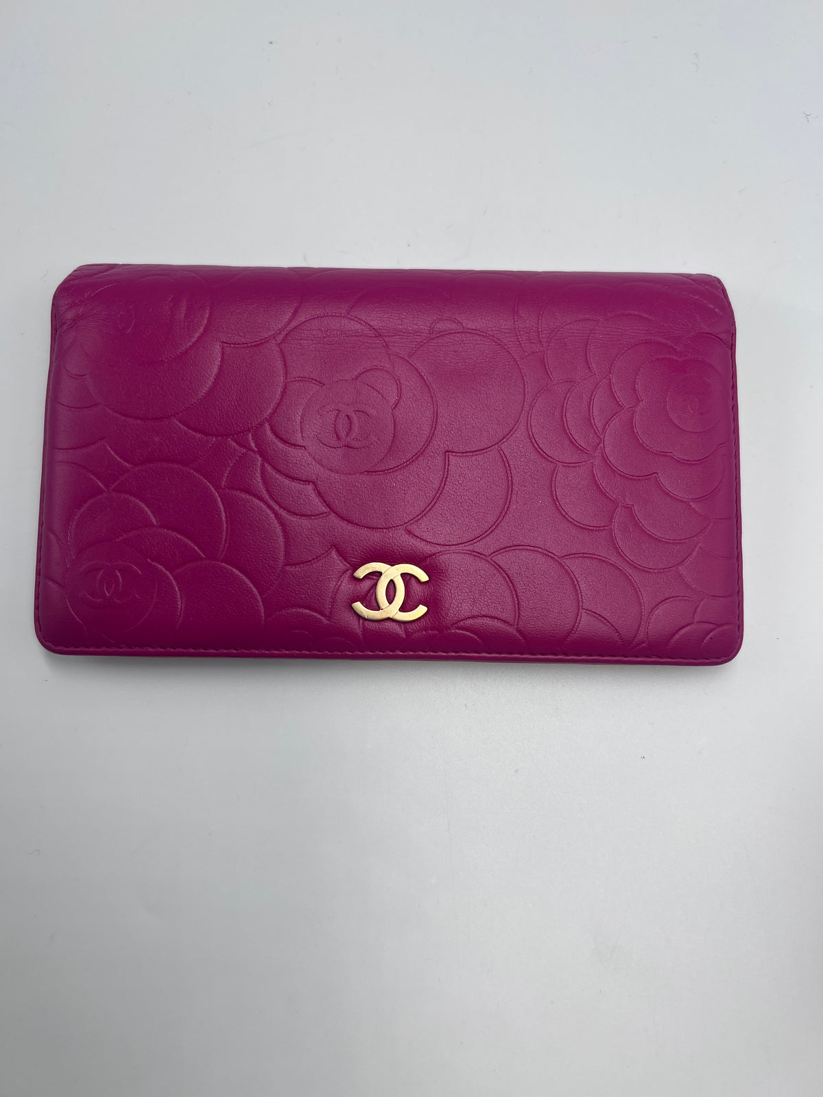 Chanel Camellia Embossed Flap Long Wallet in Magenta / Fuchsia Lambskin with Gold Hardware