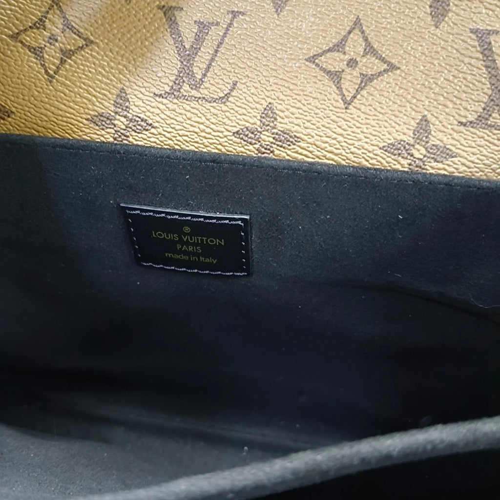 Louis Vuitton Pochette Metis