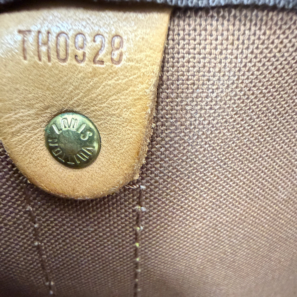 Louis Vuitton Keepall 60 Monogram Canvas Travel Duffle Bag