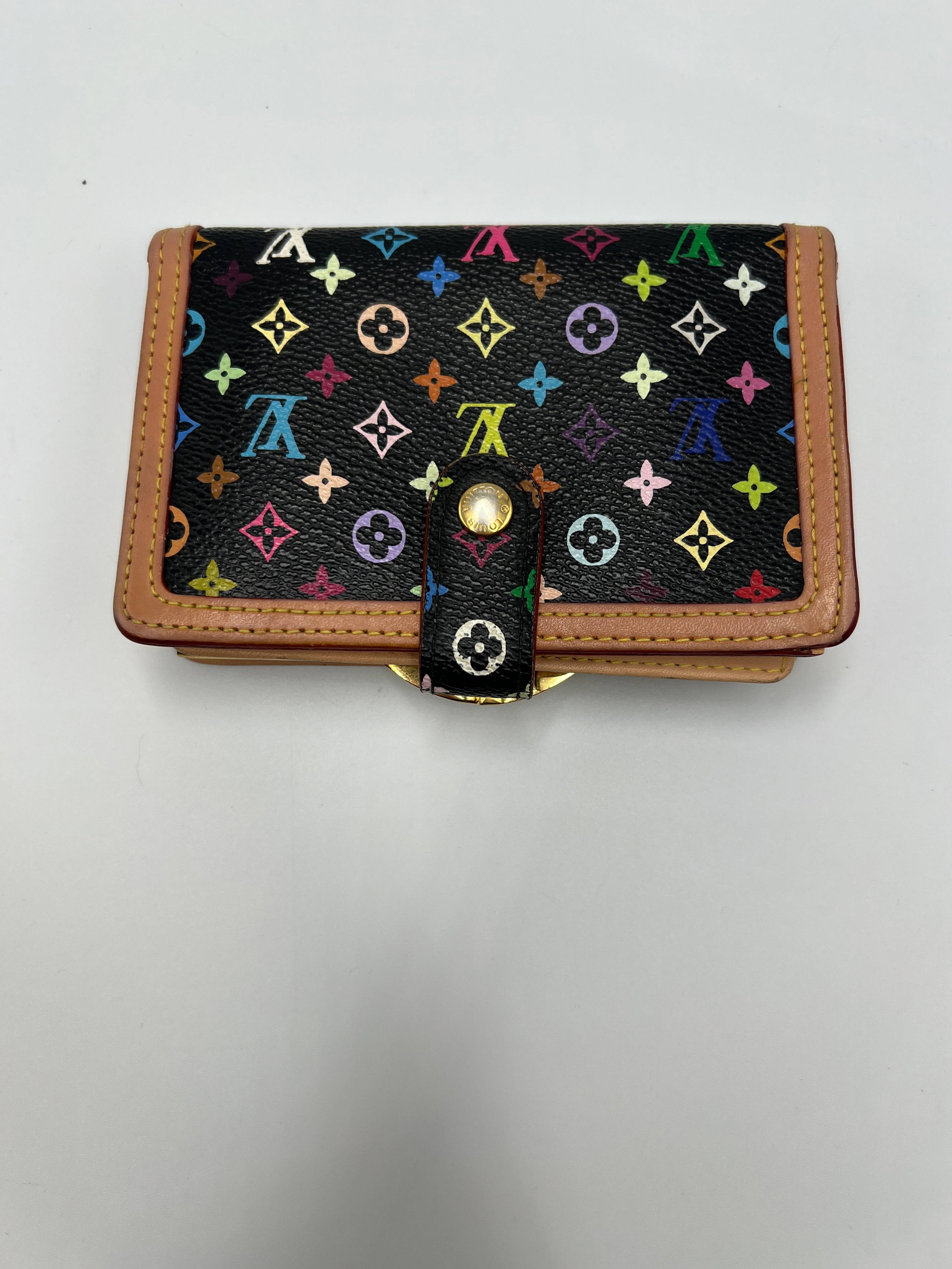 Murakami wallet