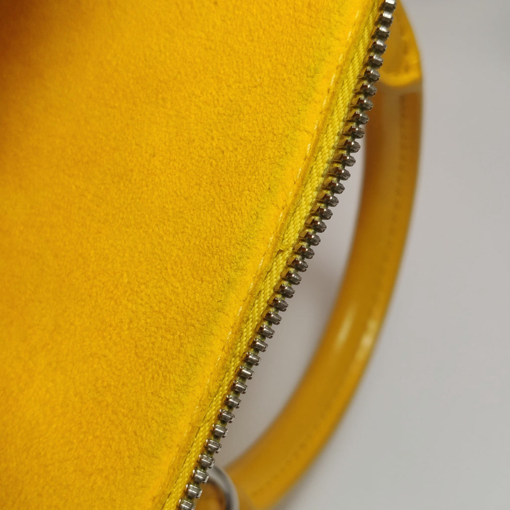 Louis Vuitton Alma PM