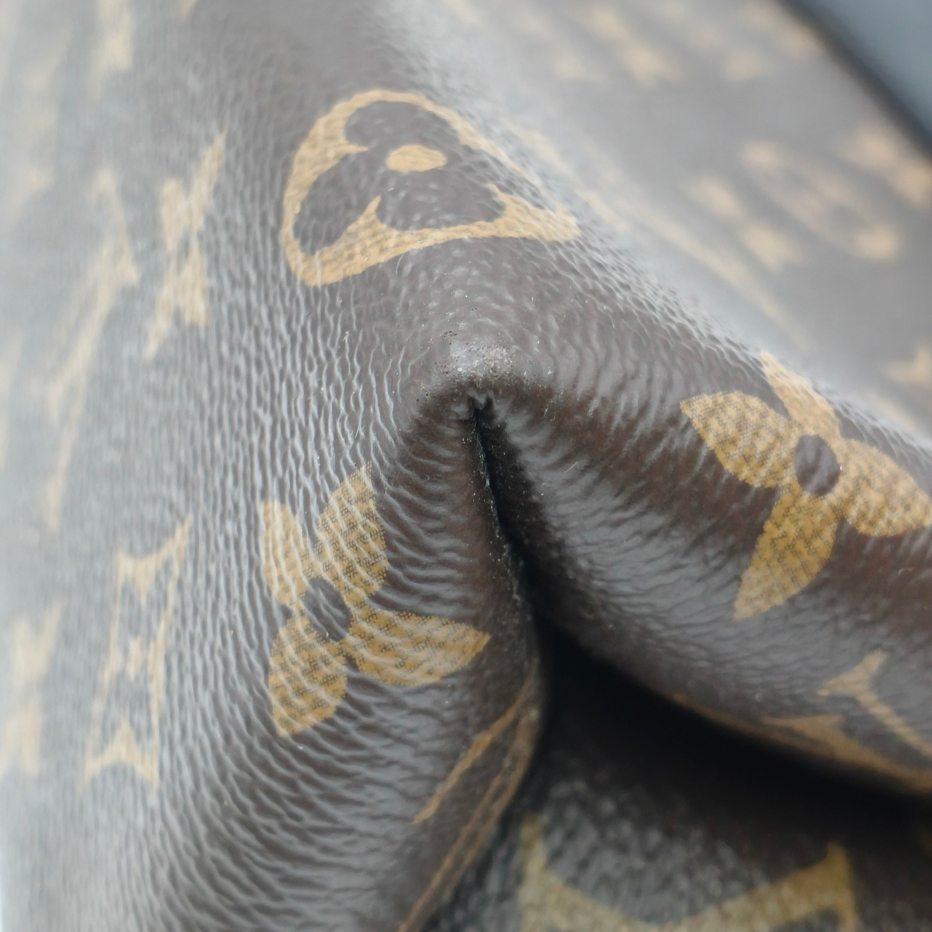 Louis Vuitton Locky BB