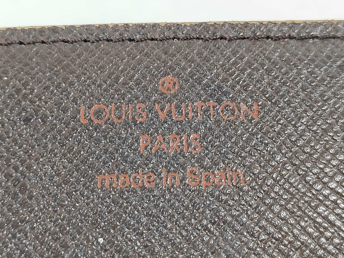 Louis Vuitton Damier Ebene Card Holder
