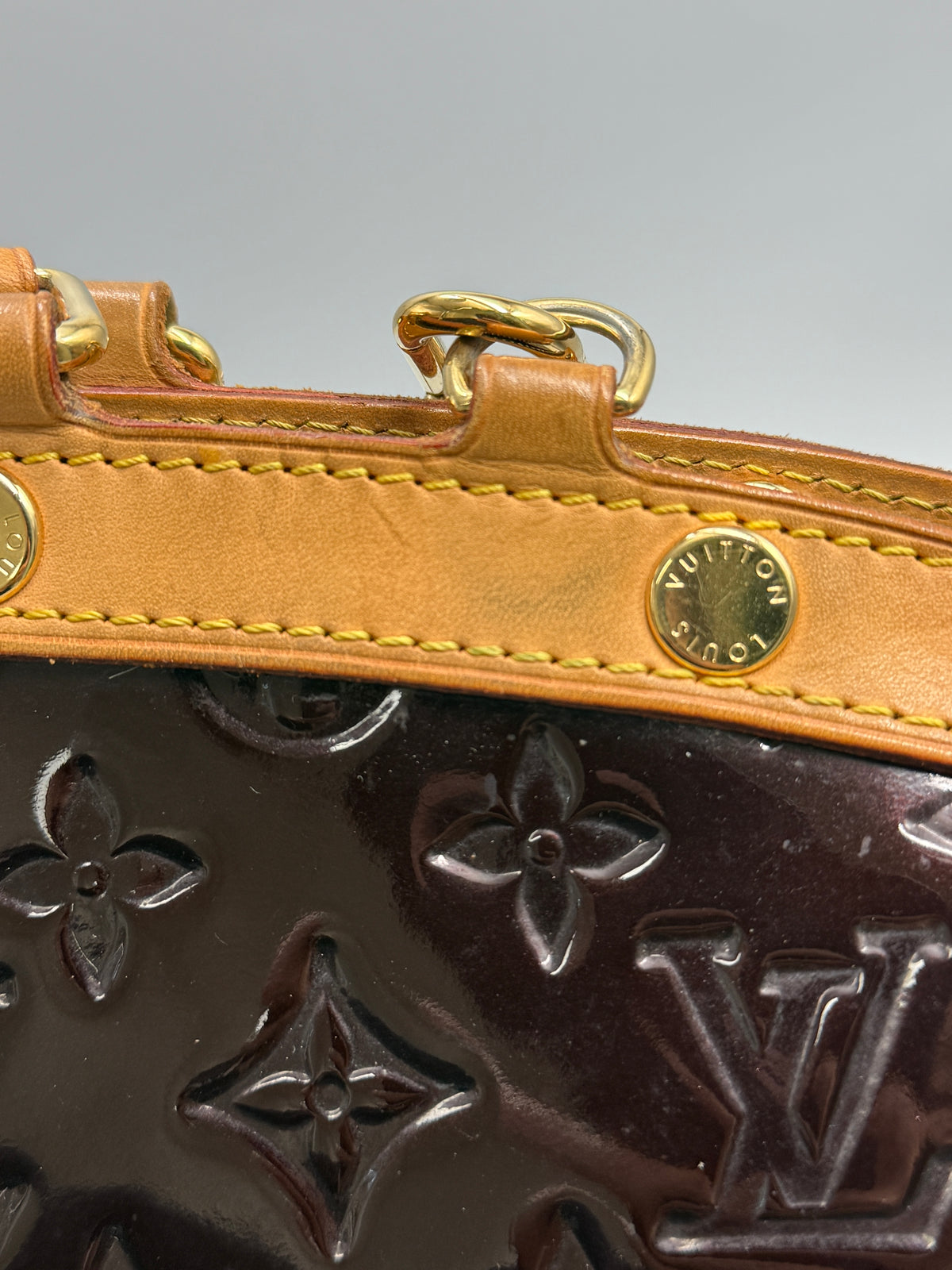 Louis Vuitton ( 2011 ) Brea MM Monogram Vernis Leather Bag – Burgundy