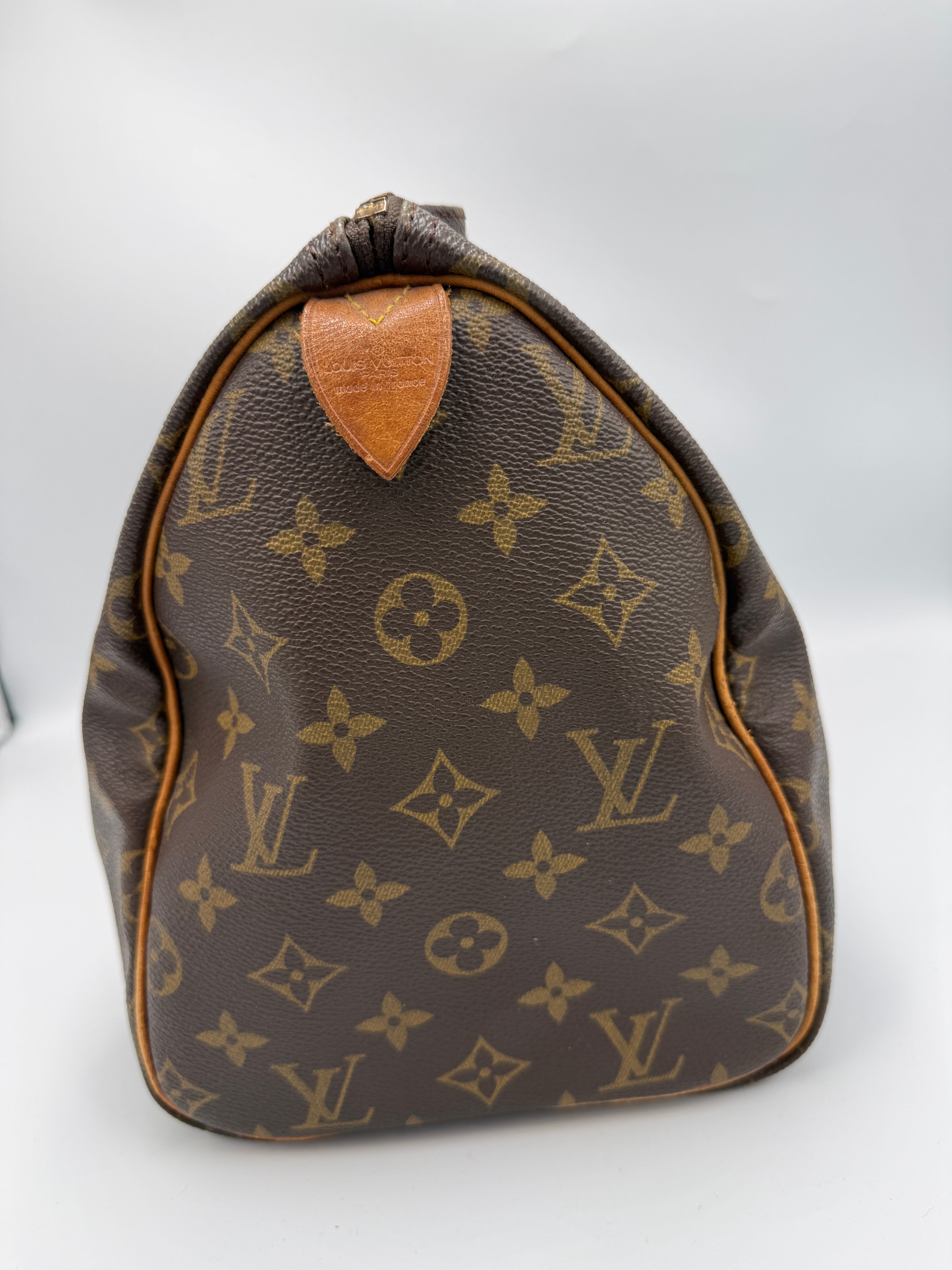 Louis Vuitton Speedy 30