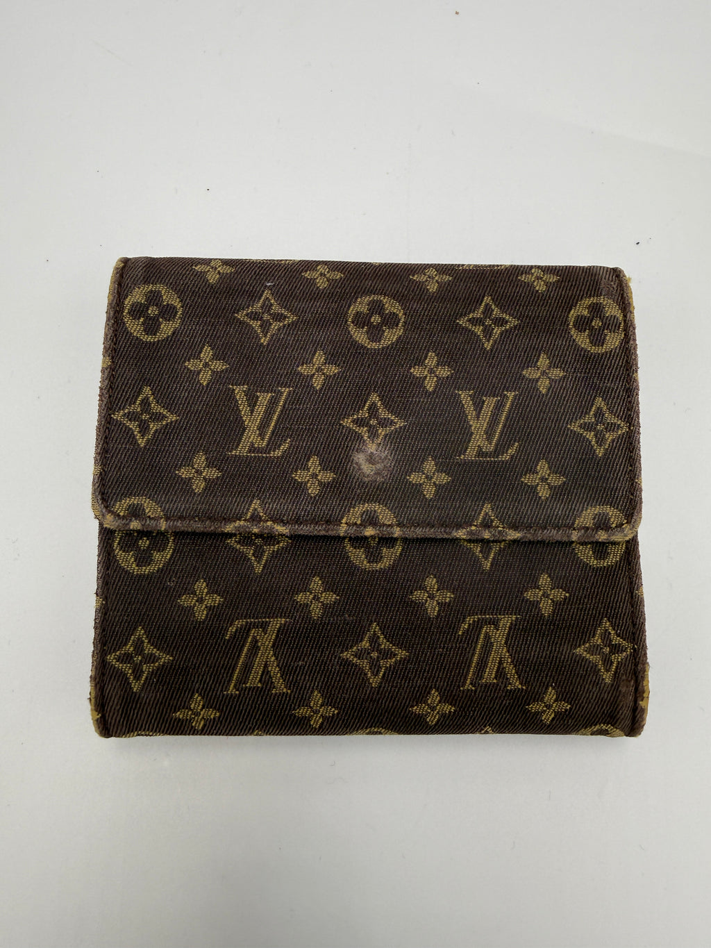 Vintage Louis Vuitton Monogram Canvas Elise Compact Wallet