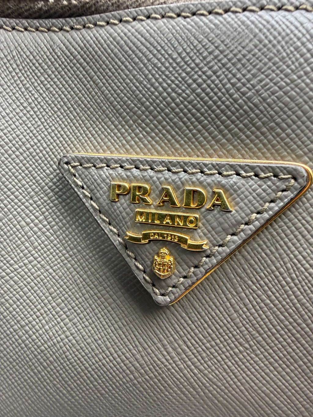 Prada Saffiano Lux Executive Tote in Argilla (Taupe / Grey)