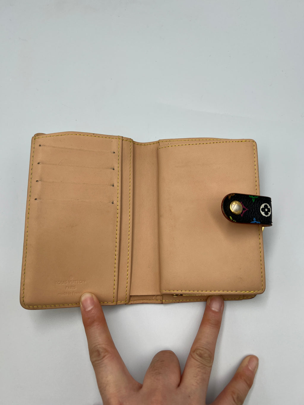 Murakami wallet