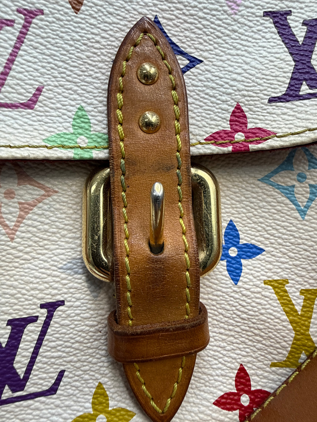 Louis Vuitton x Takashi Murakami Vintage Monogram Multicolore Hudson GM in Blanc