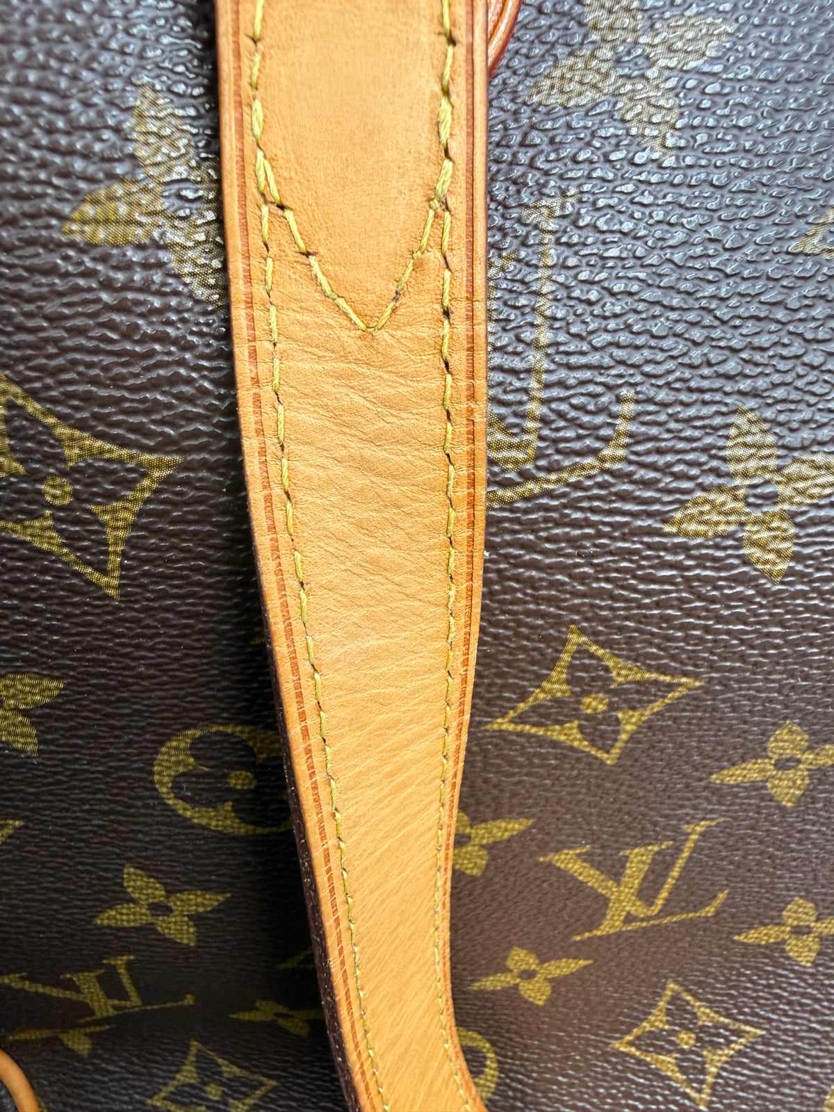 Louis Vuitton Vintage Batignolles Horizontal in Monogram Canvas