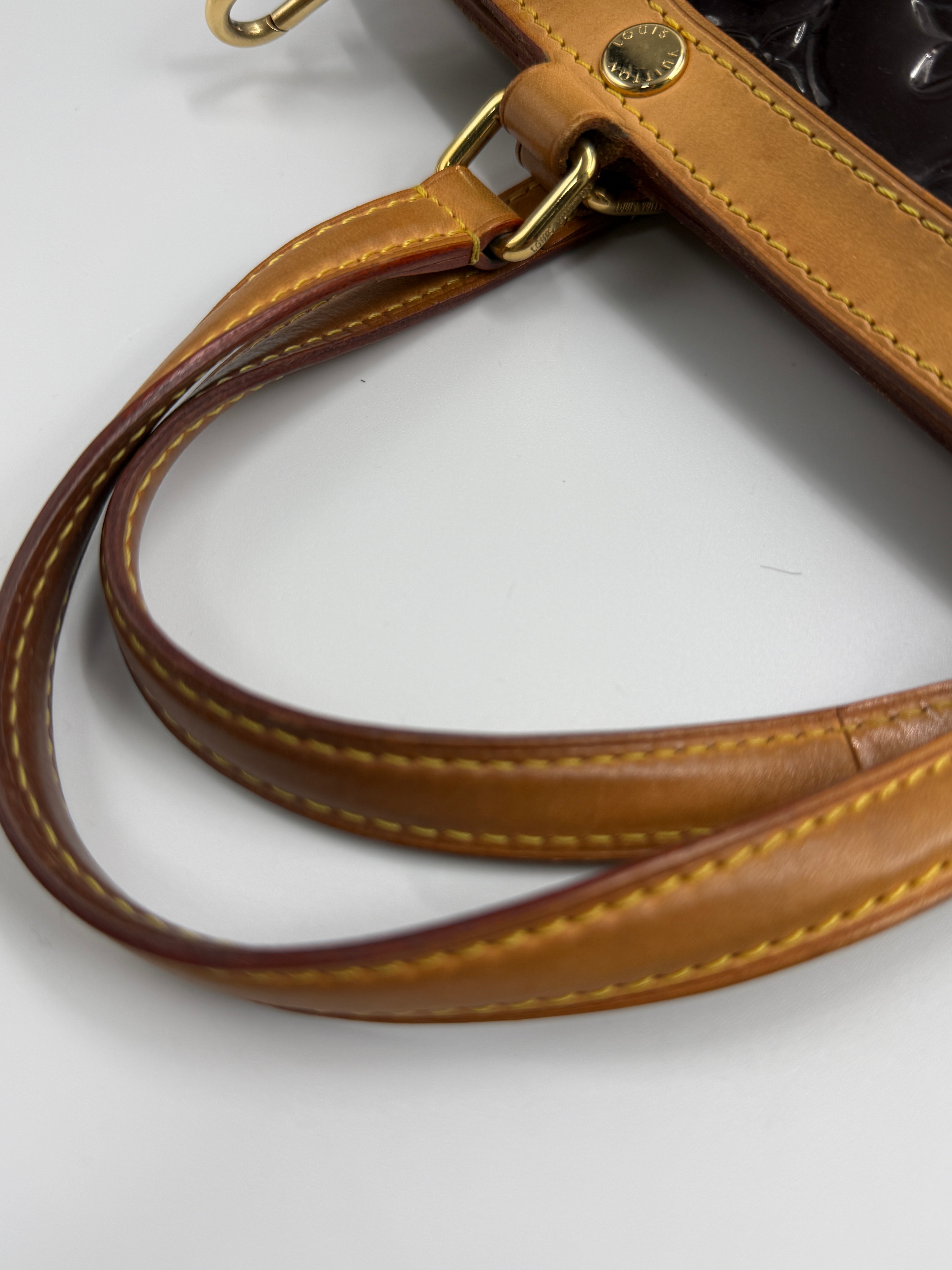 Louis Vuitton ( 2011 ) Brea MM Monogram Vernis Leather Bag – Burgundy