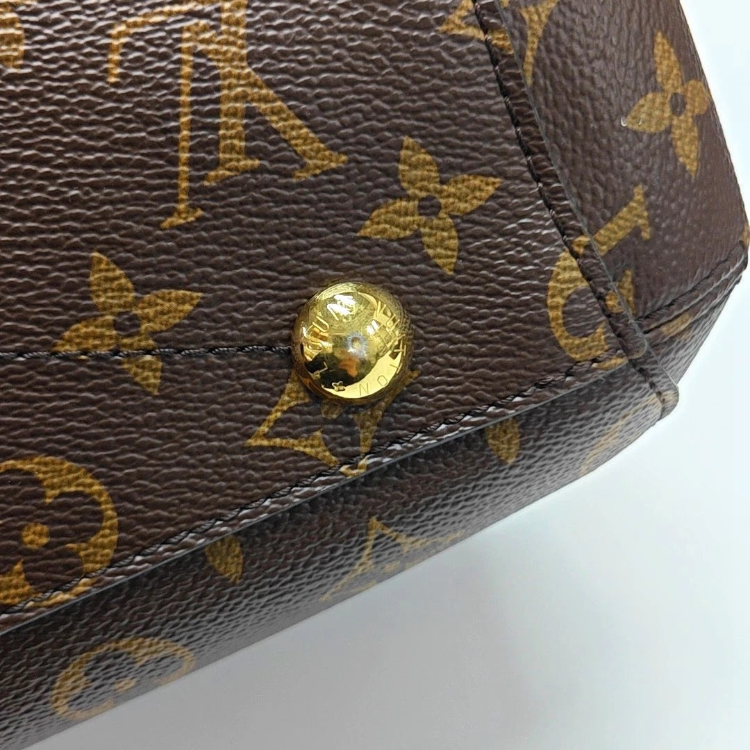 Louis Vuitton Montaigne BB