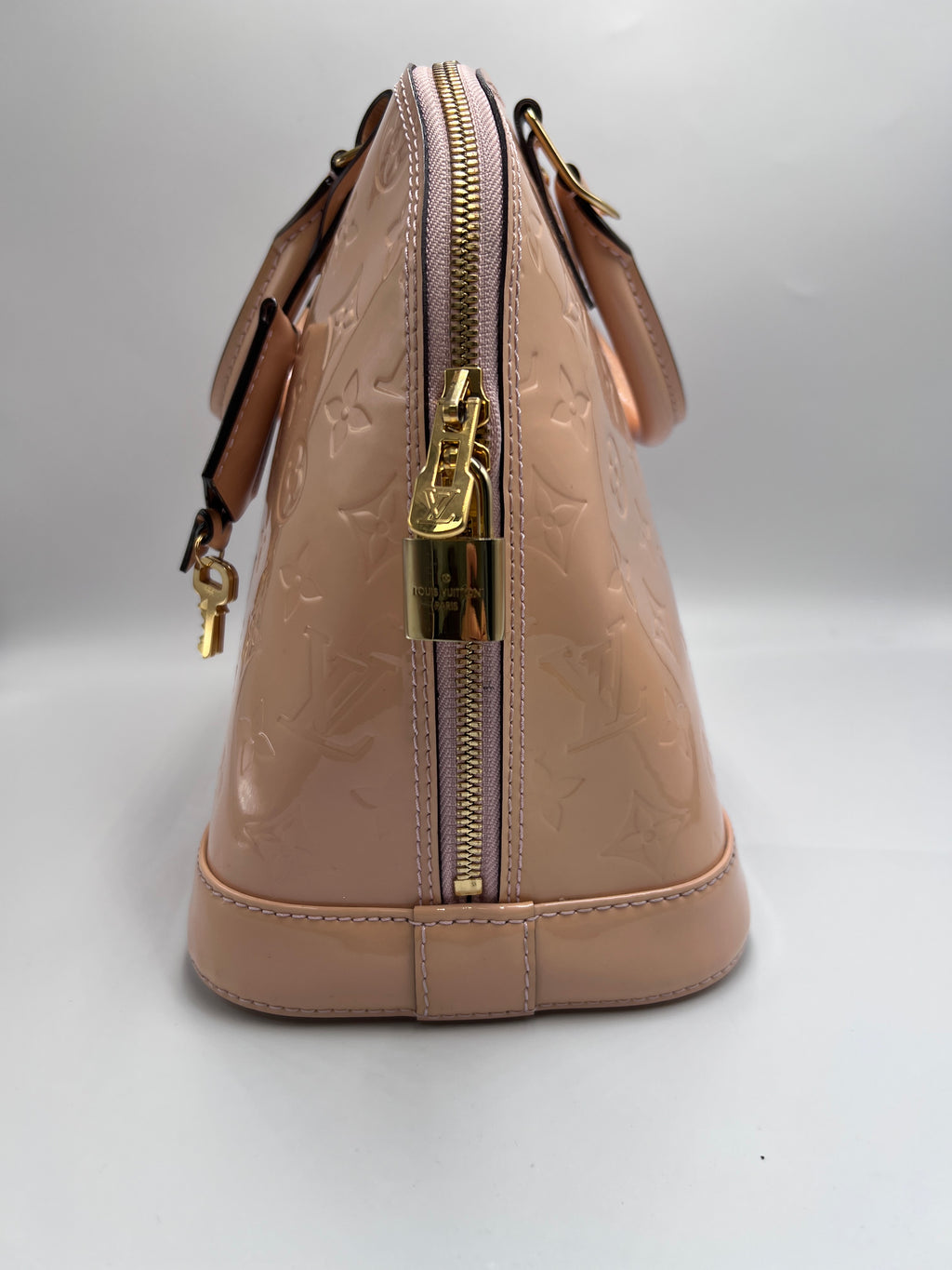 Louis Vuitton Monogram Vernis Alma PM (2015) In Beige