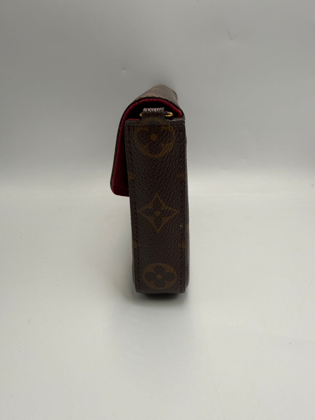 Louis Vuitton Félicie Pochette (CHIPPED) in Monogram Canvas - Preloved