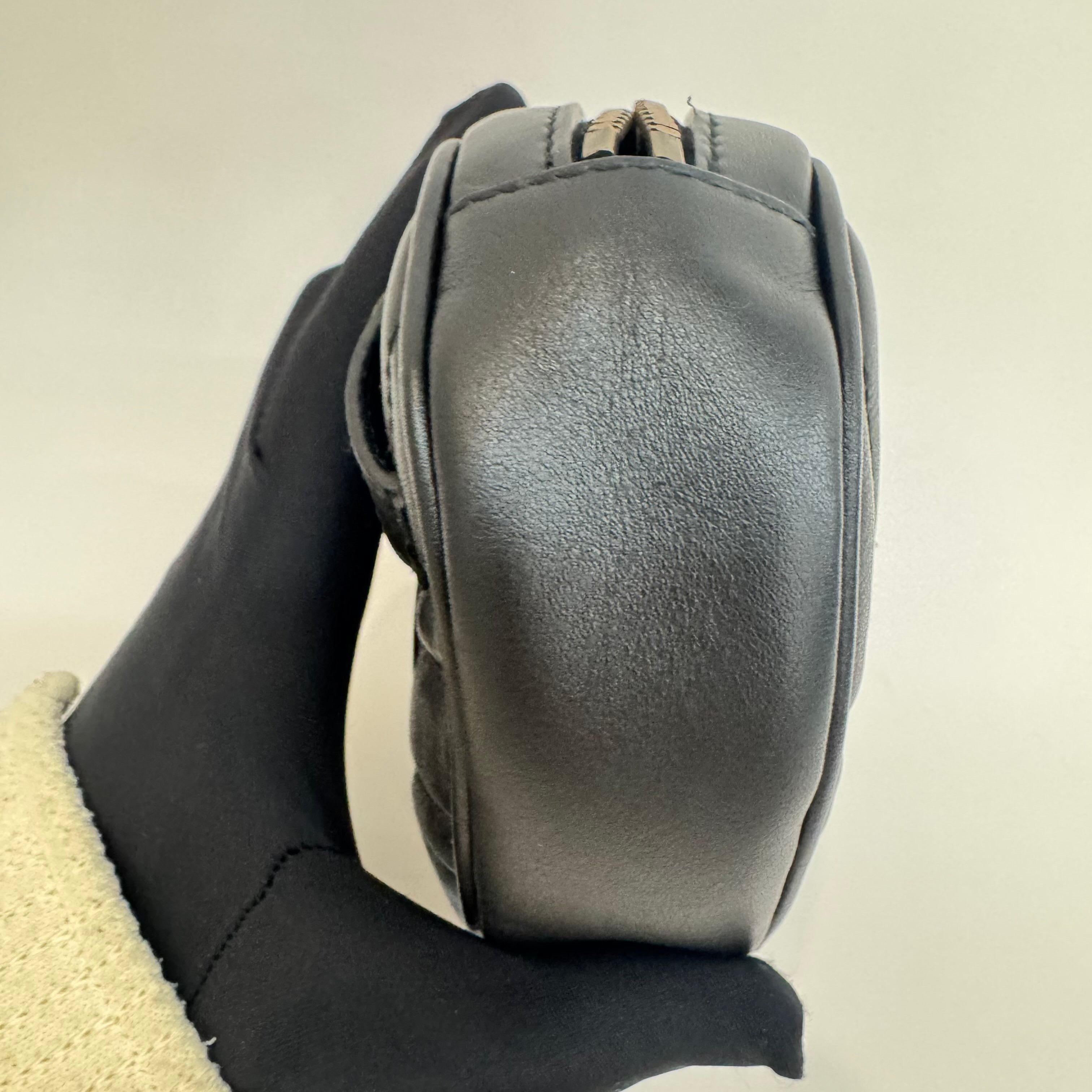 gucci black leather bag preloved 