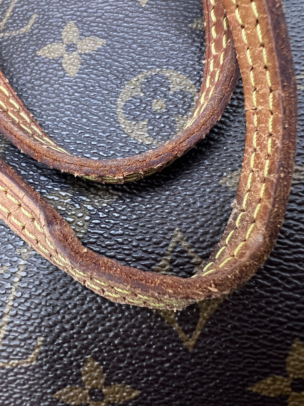 Louis Vuitton Neverfull GM Tote Bag