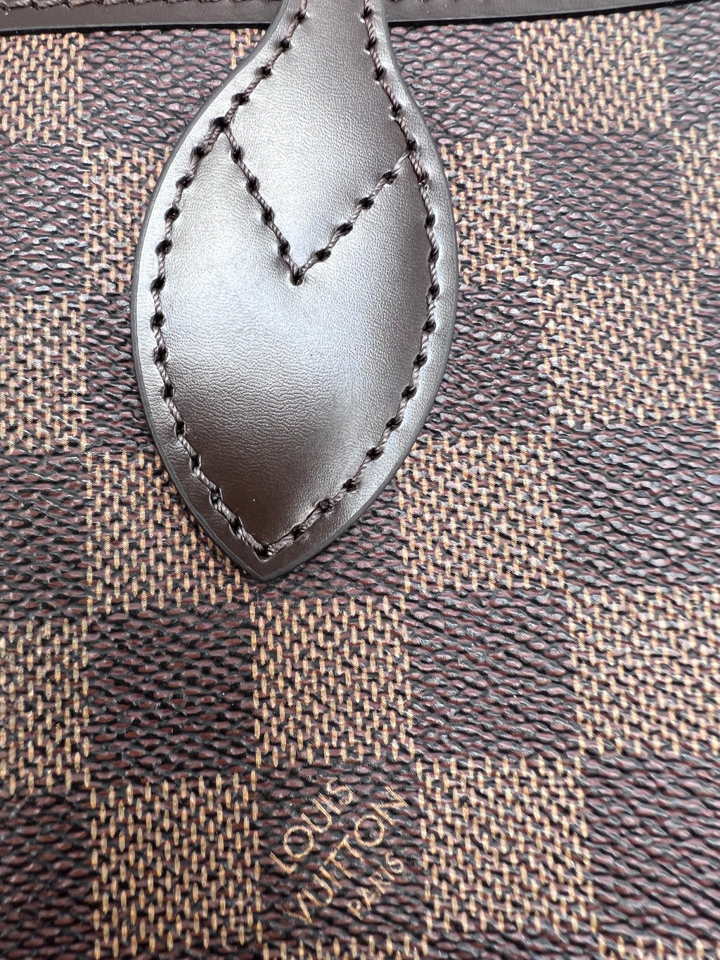 Louis Vuitton Damier Ebene  Neverfull GM Tote Bag