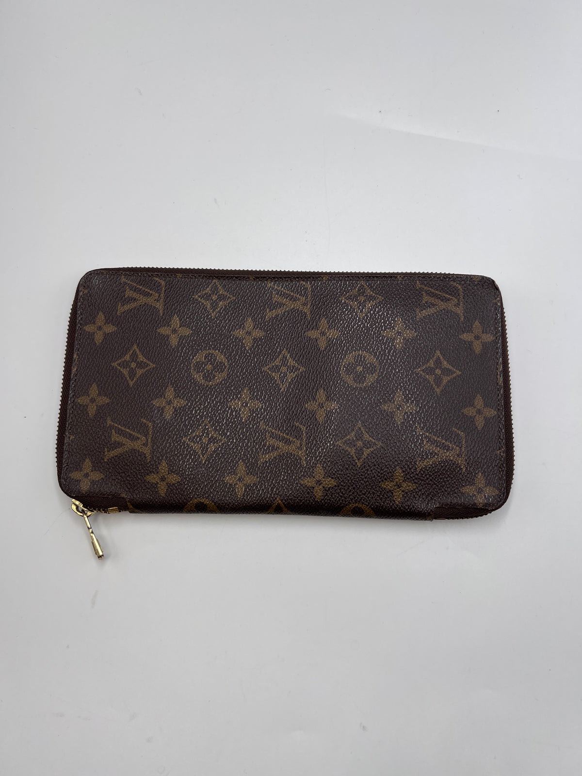 Louis Vuitton Monogram Zippy Organizer Wallet