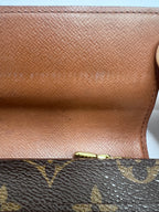 Louis Vuitton Monogram Porte-Monnaie  Sarah Wallet