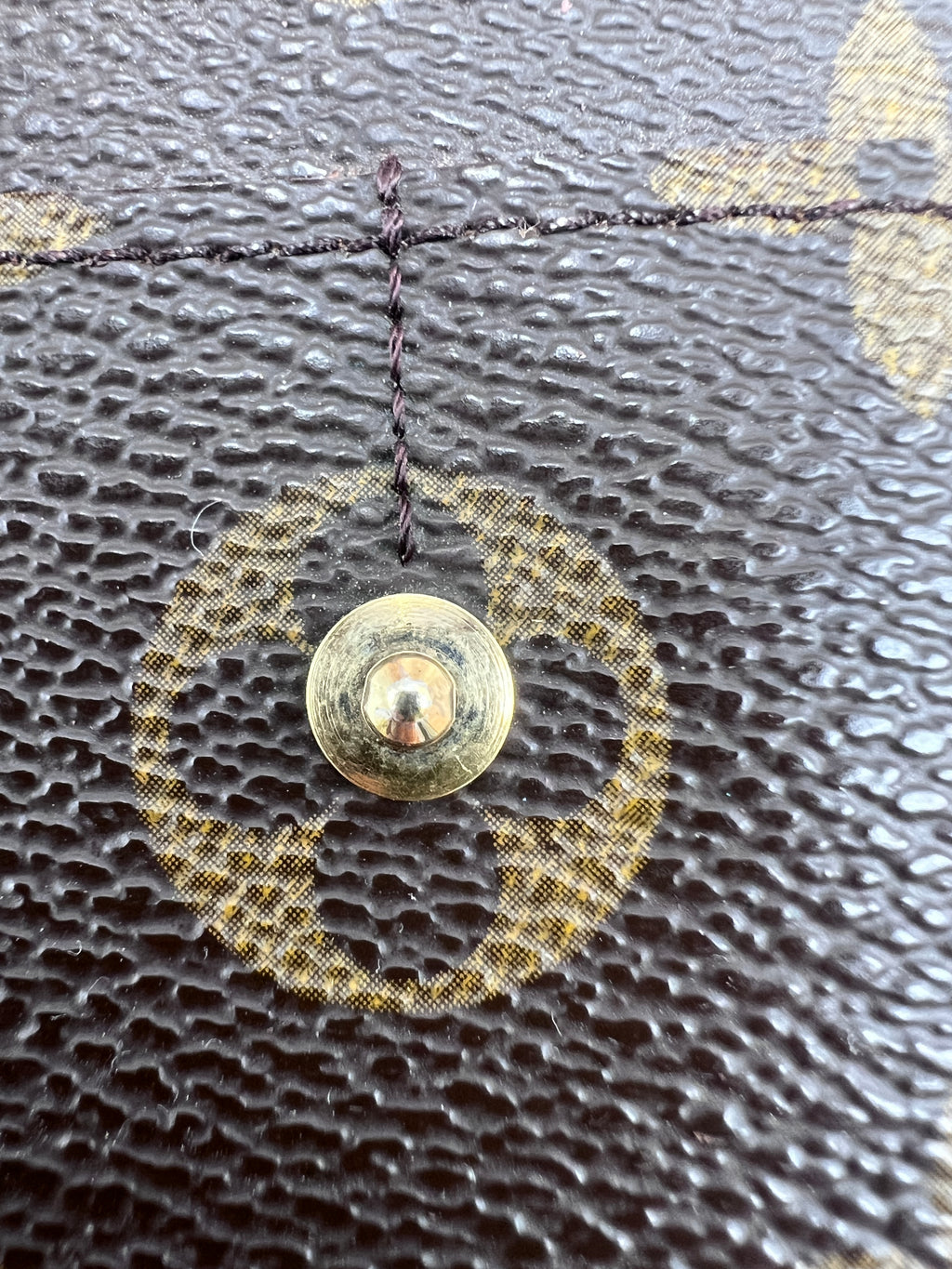 Louis Vuitton Monogram Porte-Monnaie  Sarah Wallet