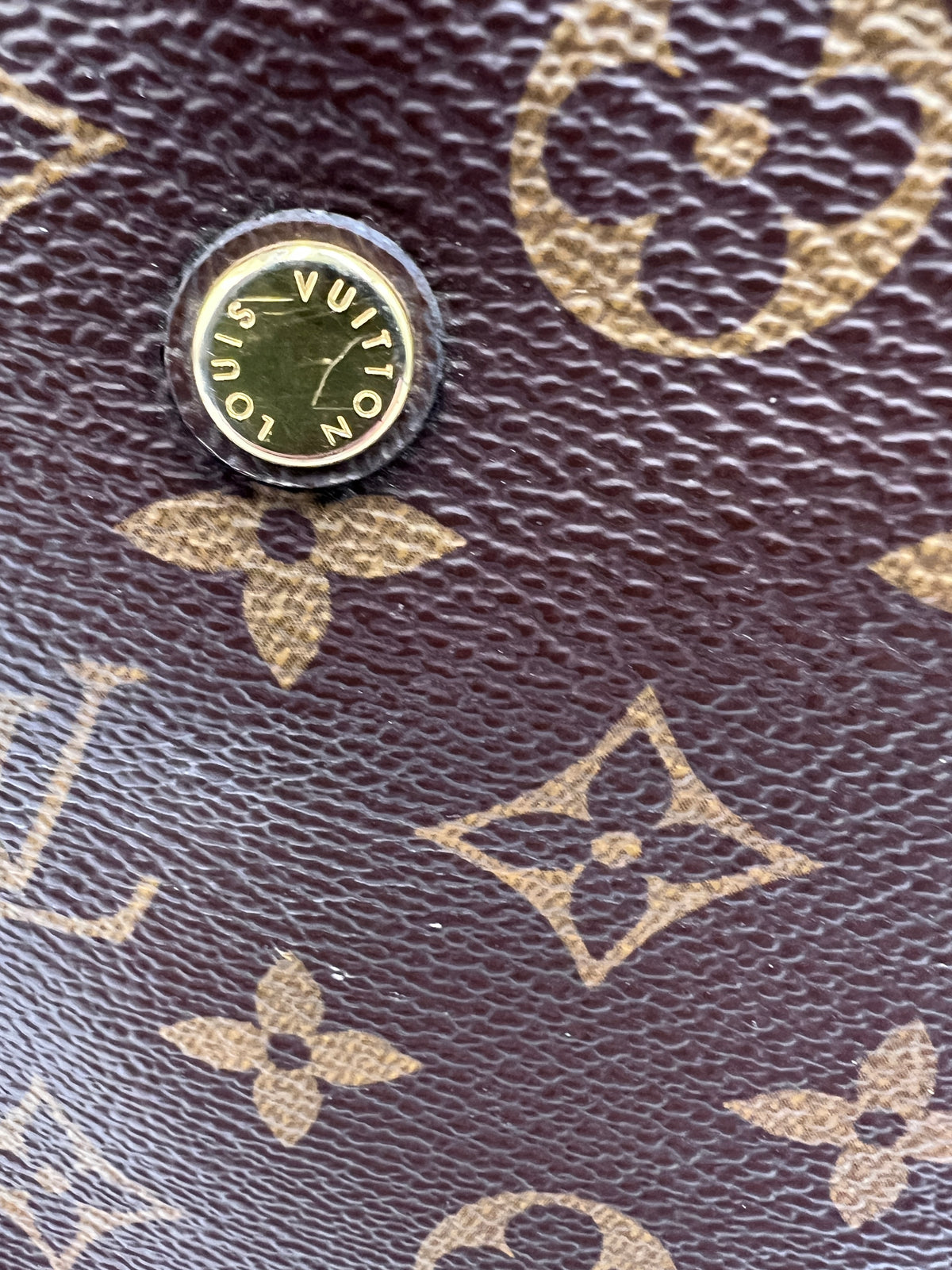 Louis Vuitton Montaigne BB