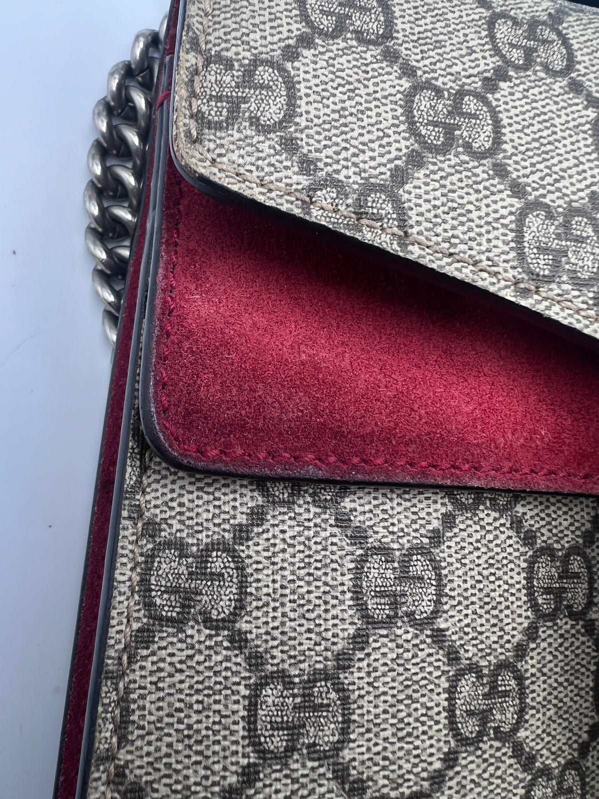 Gucci Dionysus Small Shoulder Bag