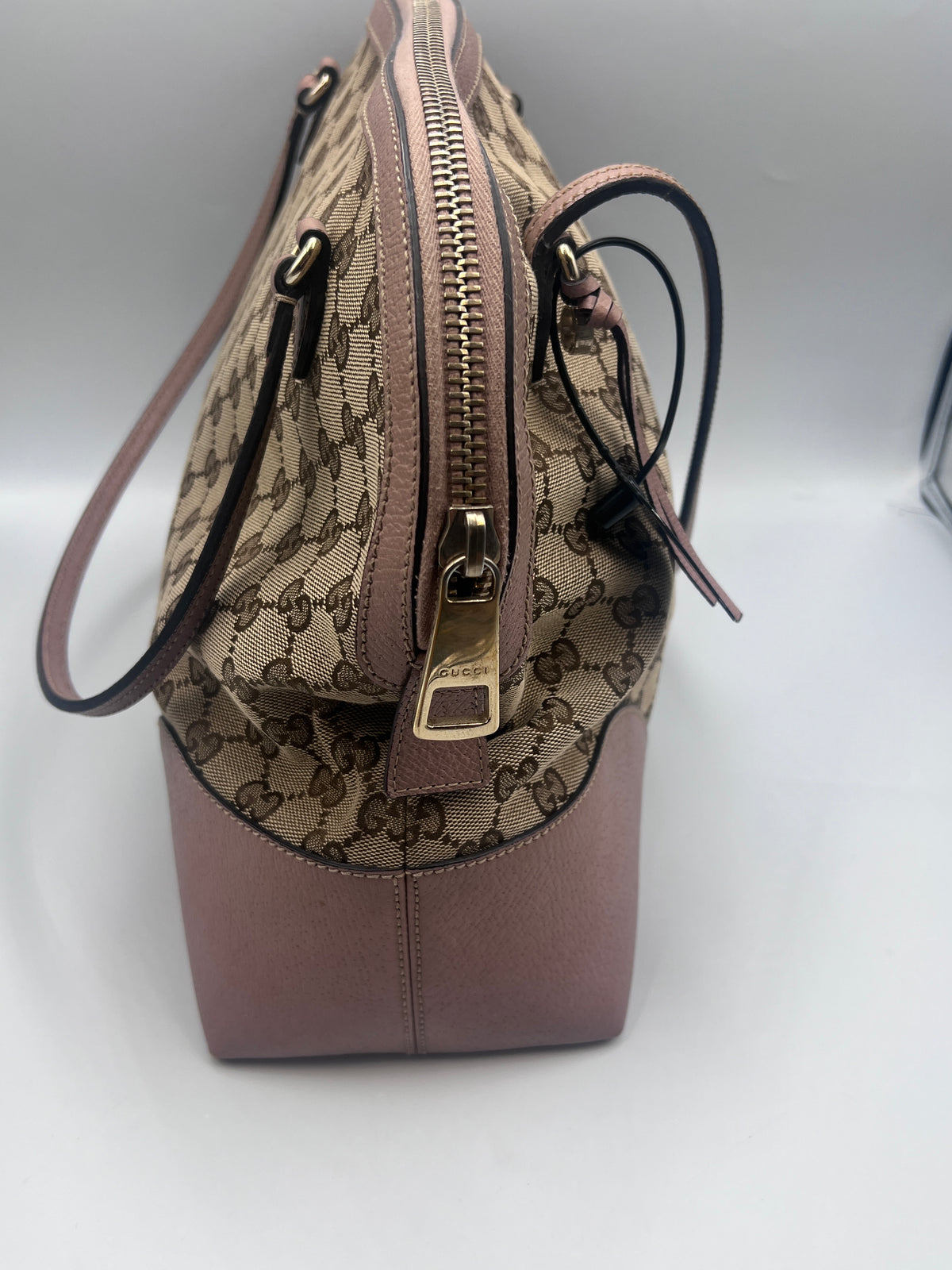 Gucci GG Supreme Canvas Saleya Large Tote Bag in Beige and Pink Leather | Designer Resale