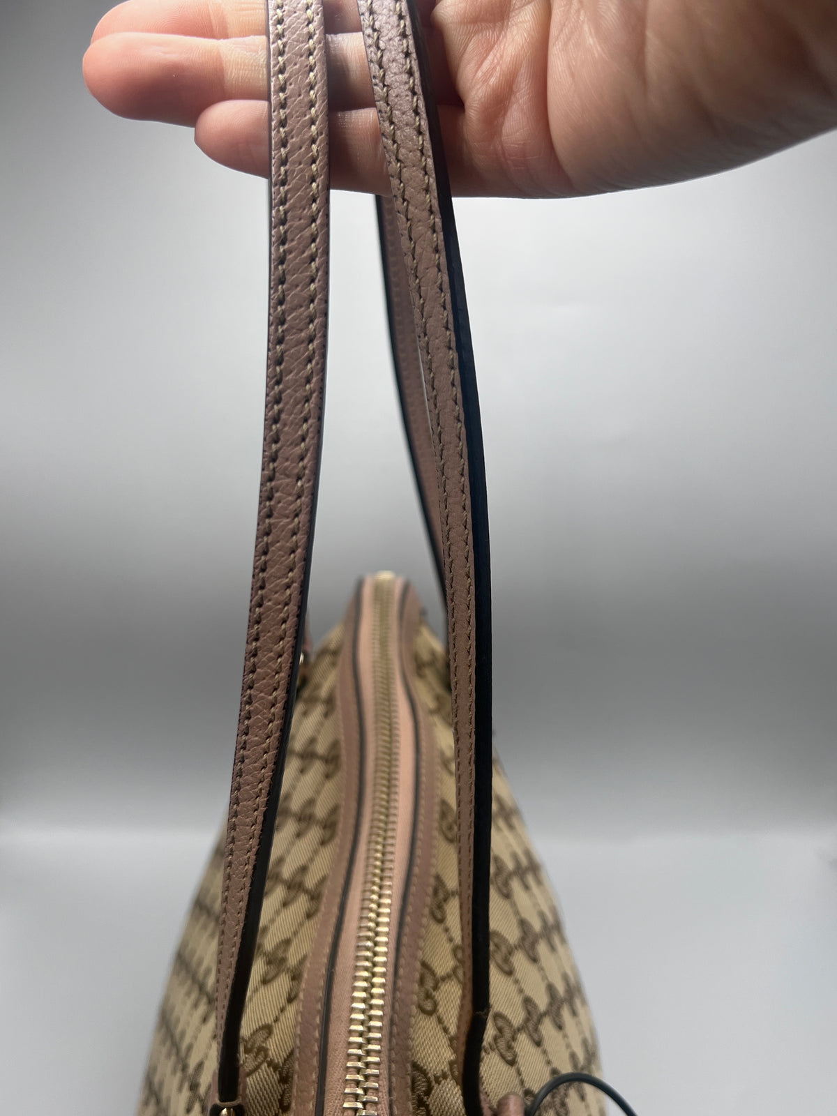Gucci GG Supreme Canvas Saleya Large Tote Bag in Beige and Pink Leather | Designer Resale