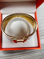 Hermès Clic Clac H Bracelet PM in Pale Pink Enamel with Gold-Plated Hardware