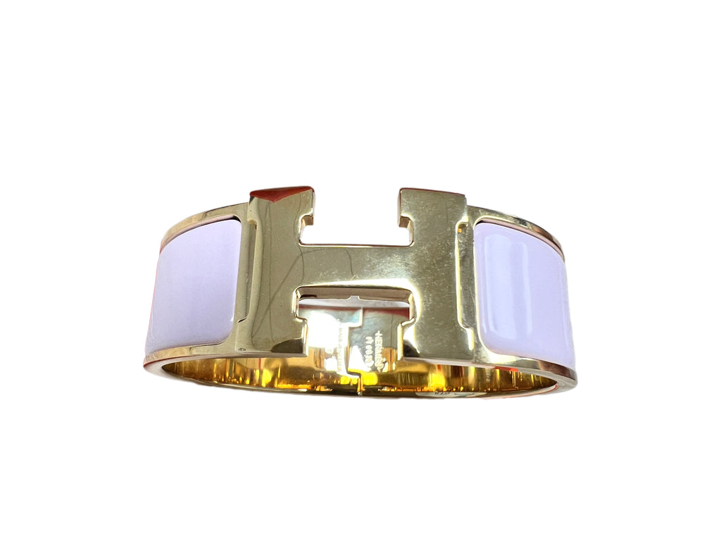 Hermès Clic Clac H Bracelet PM in Pale Pink Enamel with Gold-Plated Hardware