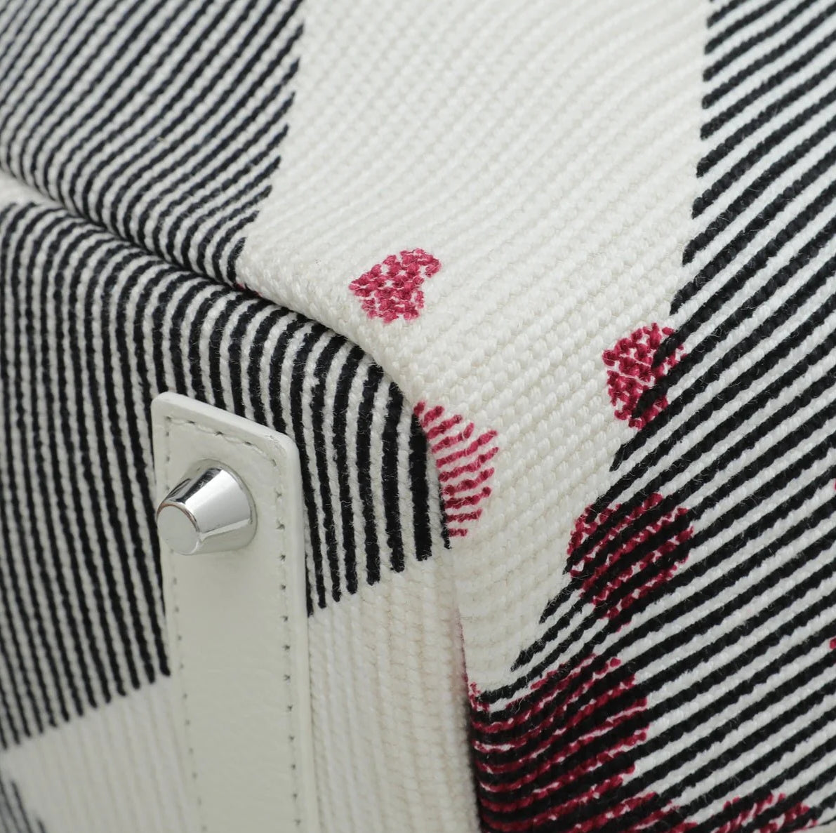 Burberry Abstract Print Canvas Tote Bag – White Multi-Colour
